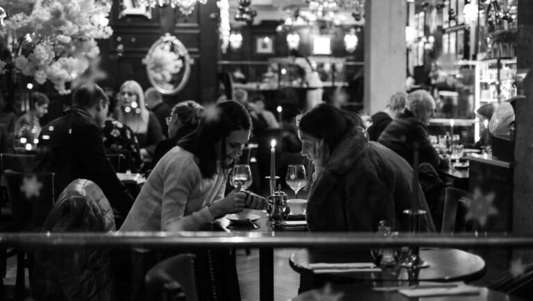 Komunikace sluch a hluk Portidea